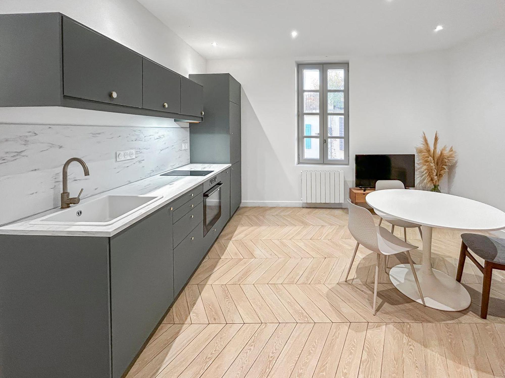 Hebergements Modernes & Cosy A Arles T3 Et T2 Elegants Εξωτερικό φωτογραφία