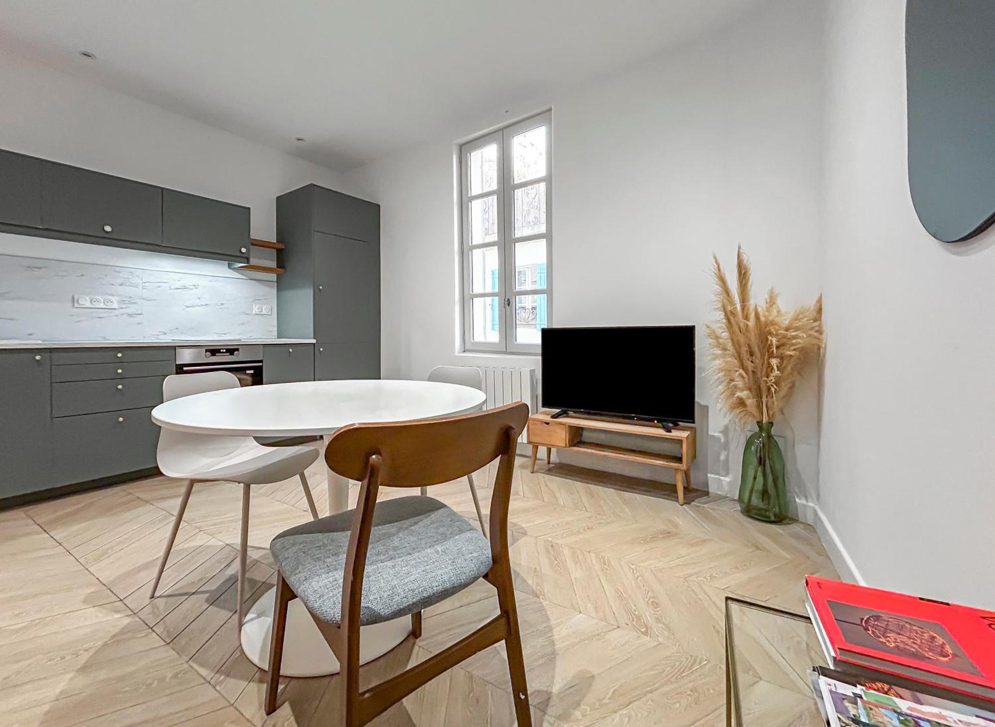 Hebergements Modernes & Cosy A Arles T3 Et T2 Elegants Εξωτερικό φωτογραφία