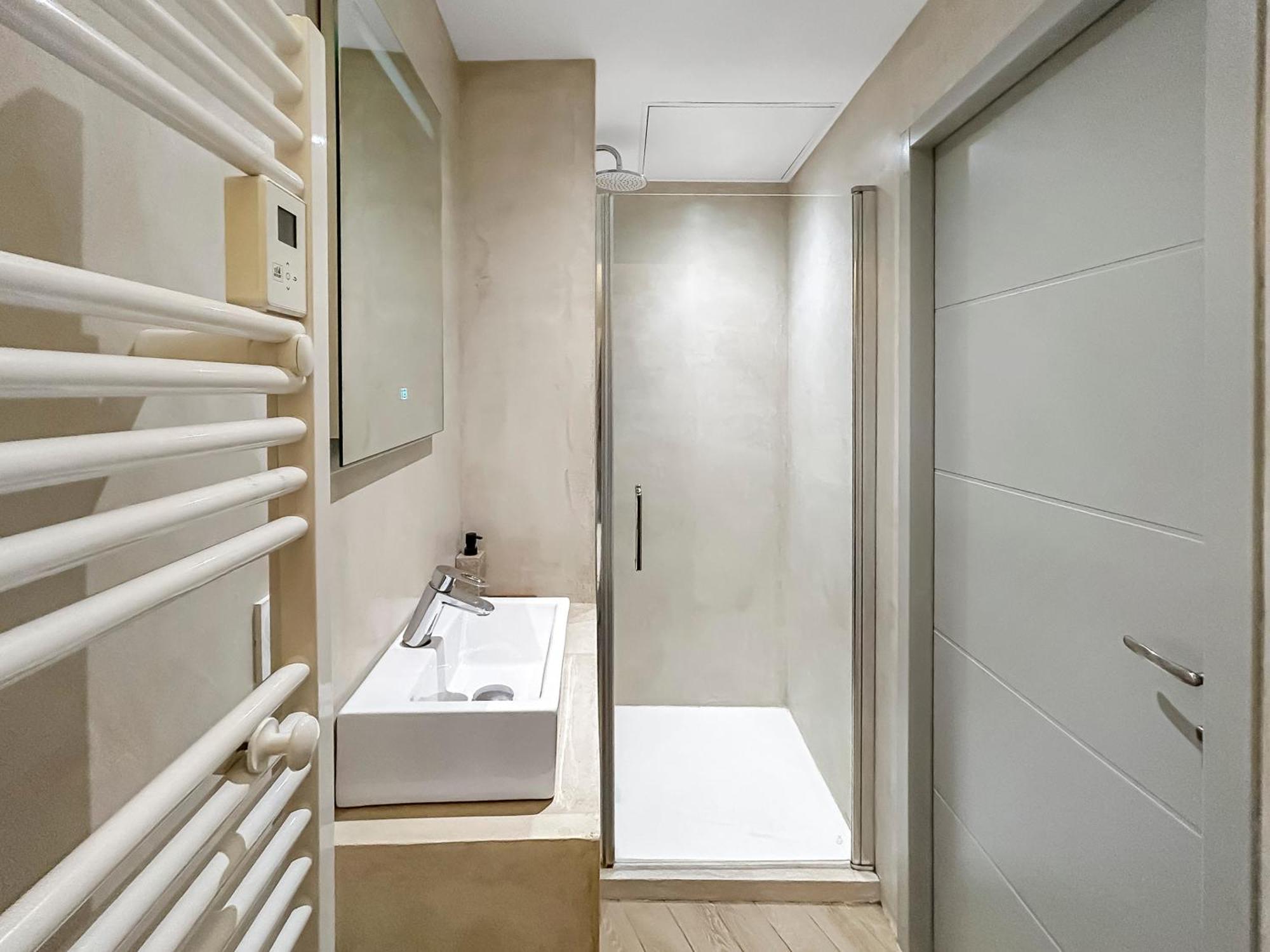 Hebergements Modernes & Cosy A Arles T3 Et T2 Elegants Εξωτερικό φωτογραφία