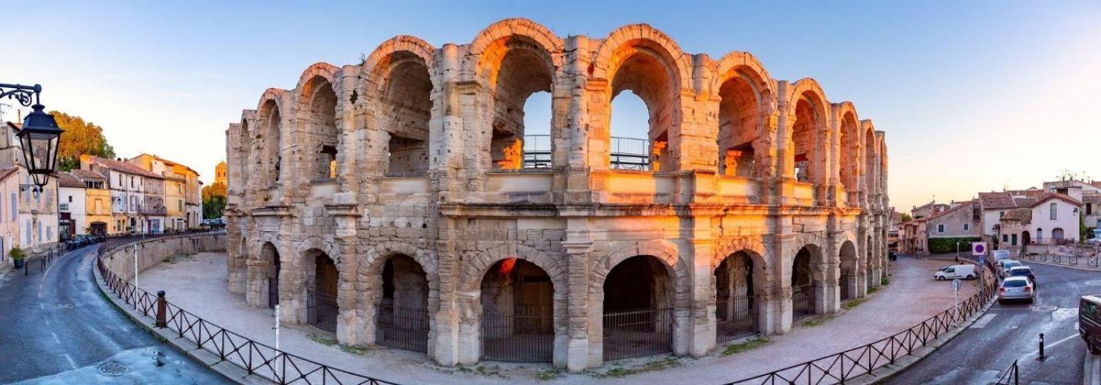 Hebergements Modernes & Cosy A Arles T3 Et T2 Elegants Εξωτερικό φωτογραφία